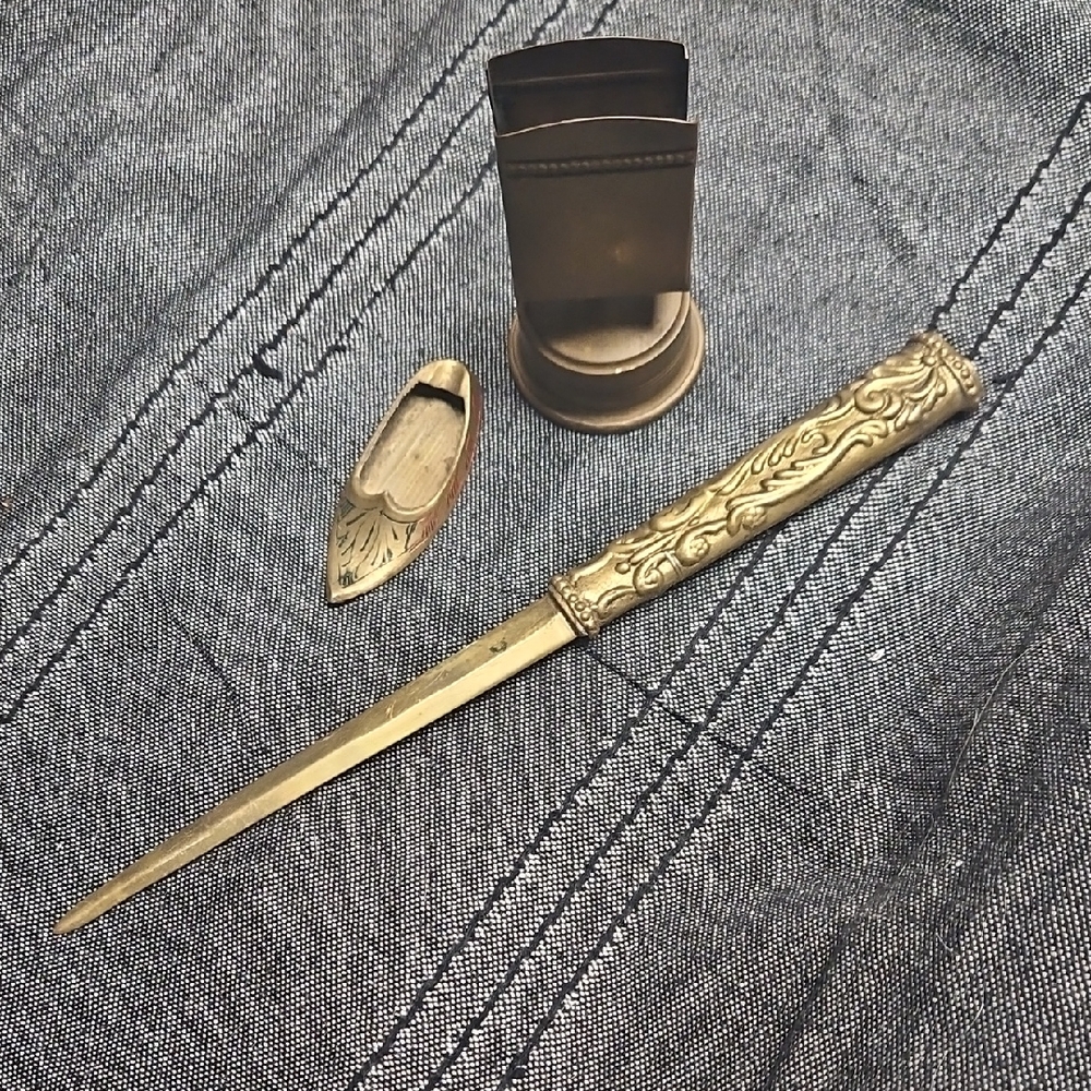 Elegant Gold Letter Opener Set